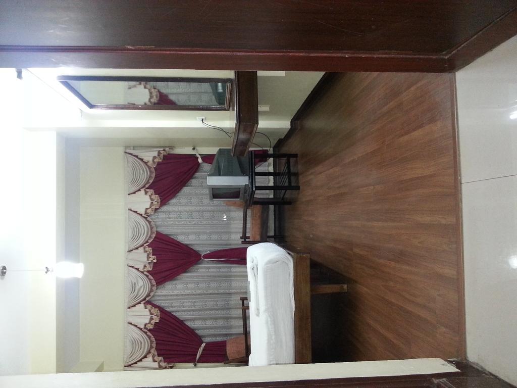 Hotel Preethi Palace Utakamand Pokój zdjęcie